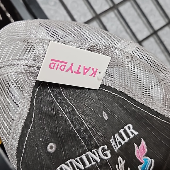 Katy Did Hat  Running Hair Dont Hair - Picture 3 of 5